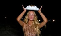 Marina Ruy Barbosa comemora 30 anos nas Ilhas Turcas e Caicos; veja fotos