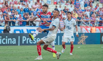 Mini míssil e gols anulados: Fortaleza e Bahia empatam no Brasileirão
