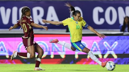 Marta em campo pela Copa América Feminina