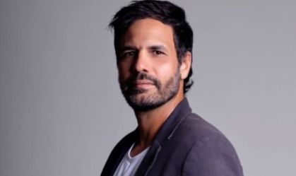 Ator Mauricio Silveira morre aos 48 anos