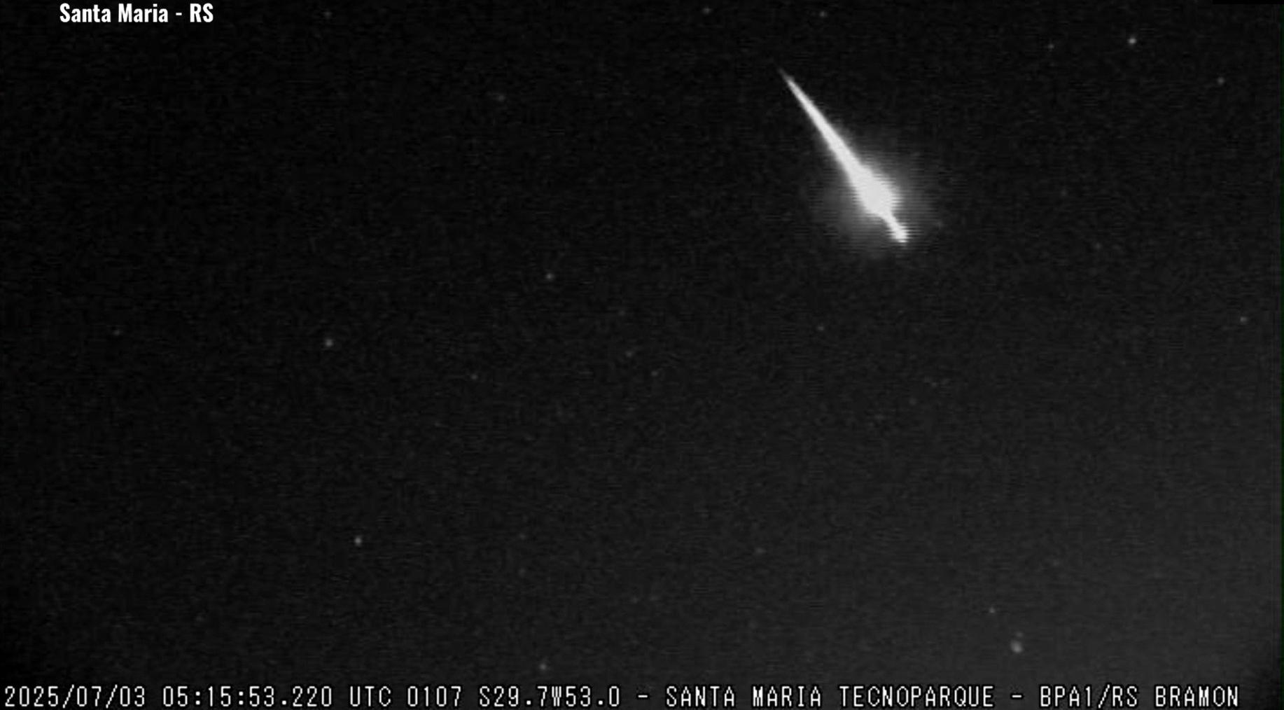 Meteoro de grande magnitude é avistado no céu do Rio Grande do Sul