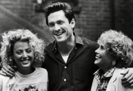 Virginia Madsen lamenta a morte do irmão, Michael Madsen, aos 67 anos