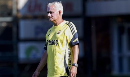 José Mourinho critica nova contratação do Fenerbahçe: "Desrespeitoso"