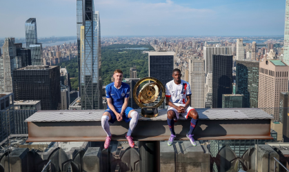 Chelsea x PSG: Palmer e Dembélé recriam foto icônica em arranha-céu de NY