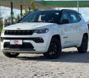 Jeep Compass Blackhawk 2026 inaugura motor Hurricane flex de 272 cv