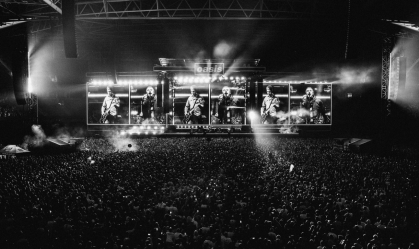 Oasis emociona fãs ao retornar aos palcos; saiba como foi o 1º show