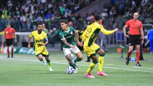 De volta ao Brasileirão, Palmeiras tropeça contra Mirassol e é vaiado
