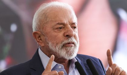 Lula critica guerra em Gaza: “Só se mata inocente, mulheres e crianças”