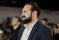 Pastor de "milagre financeiro" é investigado por pirâmide de criptomoedas