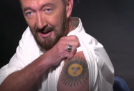 Ator de "Quarteto Fantástico" revela tatuagem em homenagem a Marcelo Bielsa