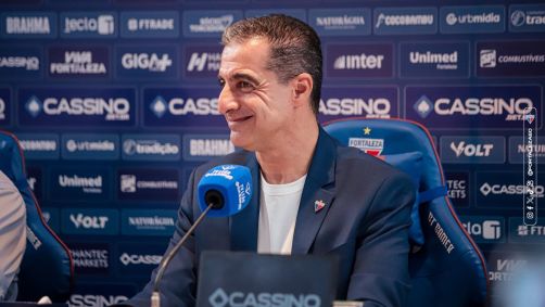 Renato Paiva foi apresentado como novo técnico do Fortaleza