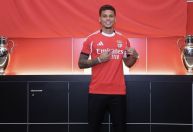 Benfica anuncia Richard Ríos e confirma valores pagos ao Palmeiras