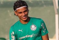Roma aumenta proposta por Richard Ríos e fica perto de acerto com Palmeiras