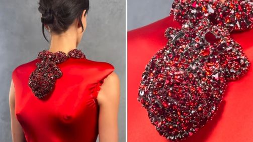 Schiaparelli na Semana de Moda de Alta-Costura