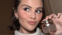Selena Gomez anuncia primeiro perfume da própria marca
