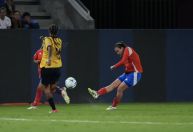 Copa América: jogadora faz golaço de longe, e Chile bate o Equador; veja