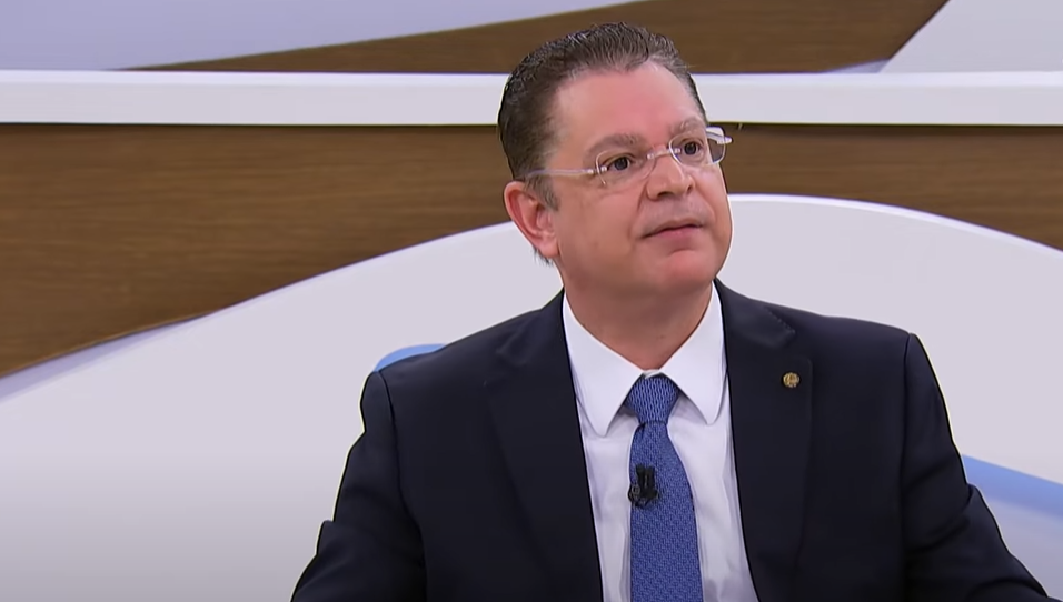 Sóstenes Cavalcante
