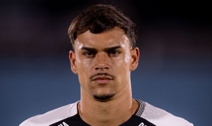 Tchoca recebe sondagens, mas Corinthians quer renovar contrato