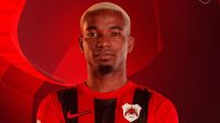 Vasco avança na questão financeira e se aproxima de acerto com Thiago Mendes