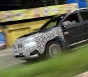 Flagra: Fiat Toro terá nova frente e aparece com camuflagem leve