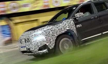 Flagra em Recife: Fiat Toro terá nova frente e aparece com camuflagem leve