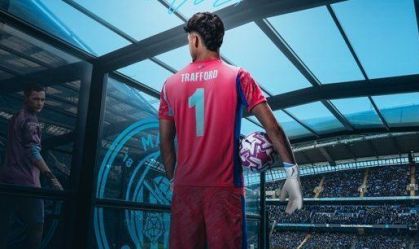 Goleiro comemora retorno ao Manchester City: "Motivo de orgulho"