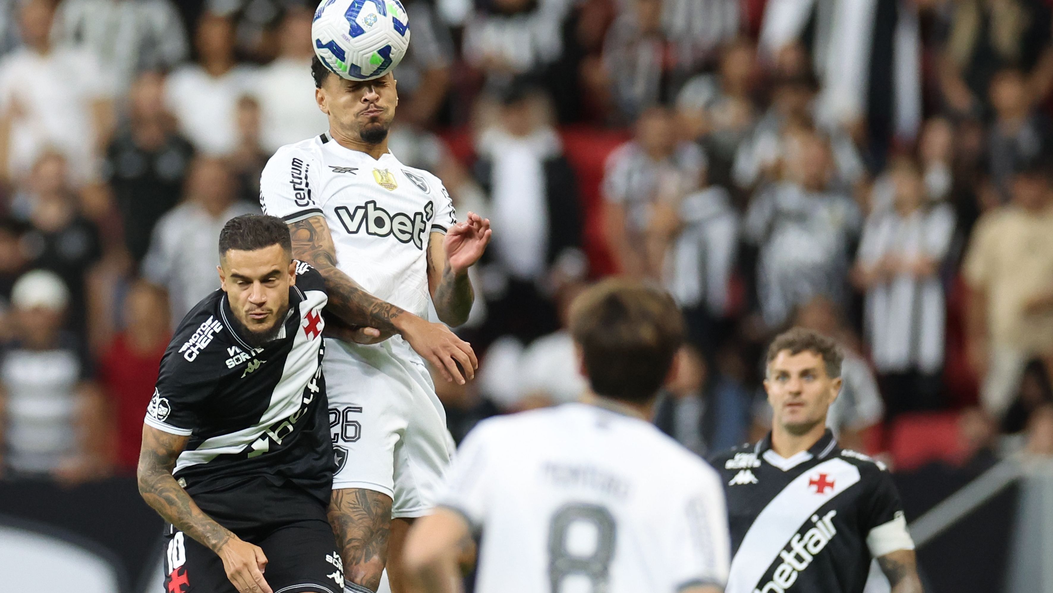 Lance de Vasco x Botafogo pelo Brasileirão