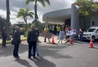 Despedida de Juliana Marins reúne amigos e familiares em Niterói