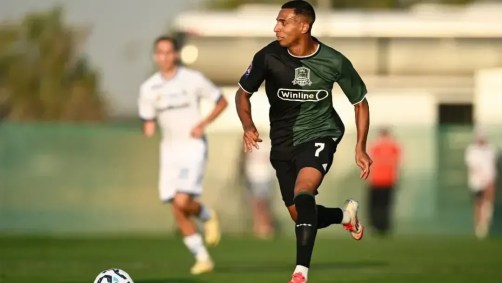 Victor Sá em campo pelo Krasnodar, da Rússia