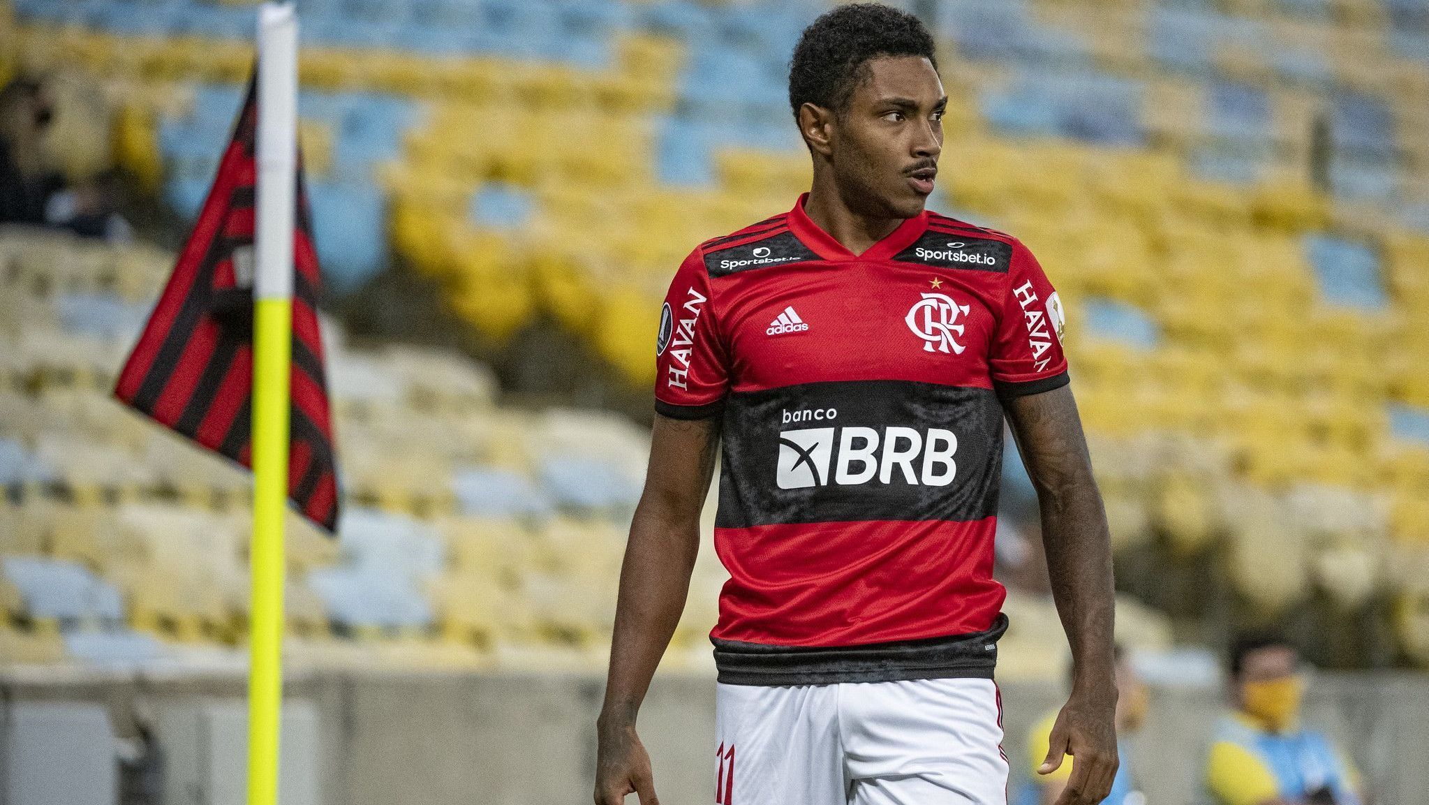 Vitinho pelo Flamengo
