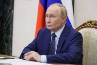 Putin deve visitar cemitério de pilotos soviéticos no Alasca