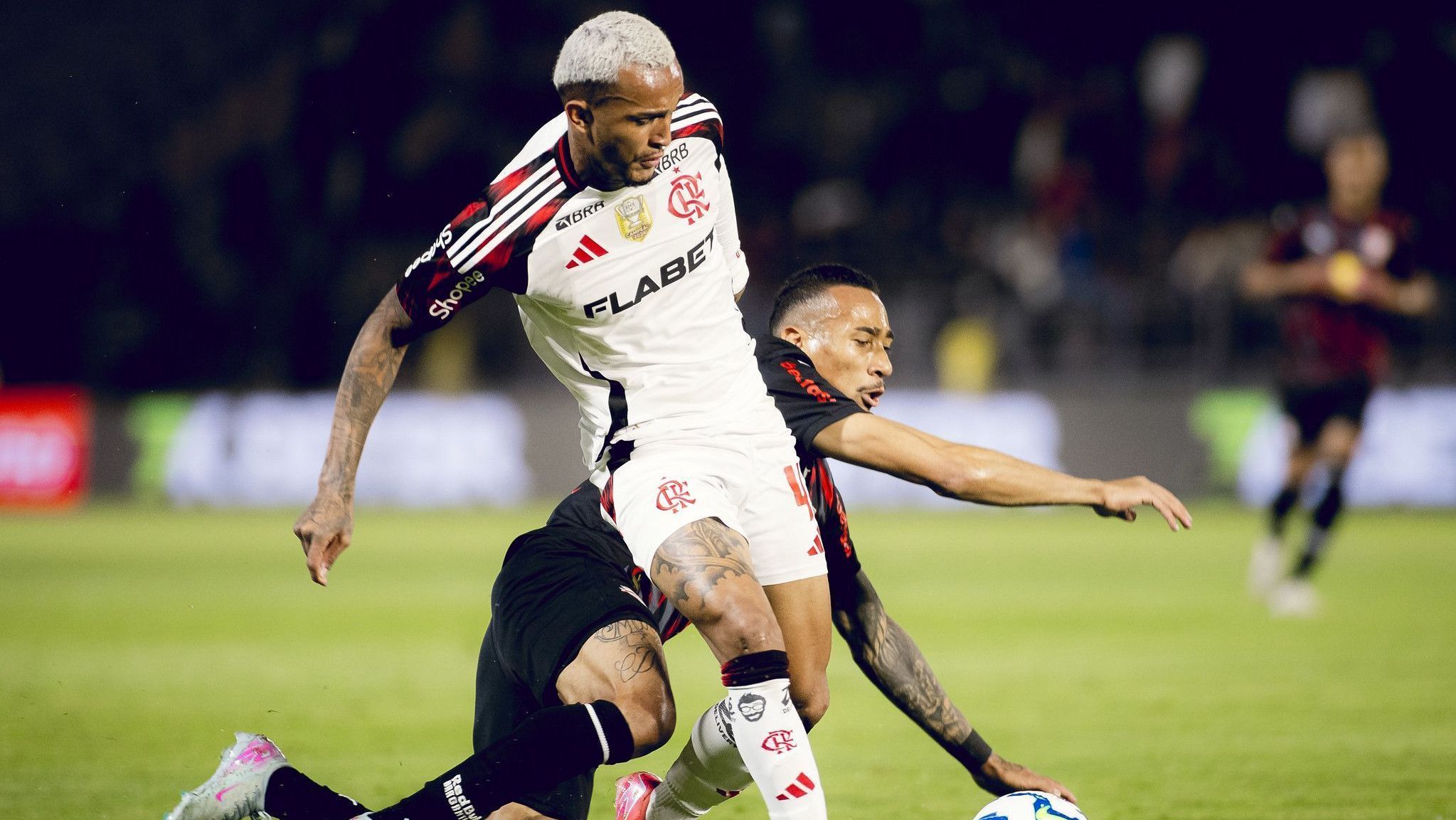 Wesley, autor do gol da vitória do Flamengo sobre o Bragantino, no Brasileirão