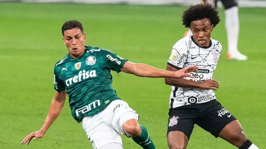 Willian em clássico contra o Palmeiras