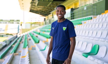 Clube português anuncia contratação de joia do Botafogo