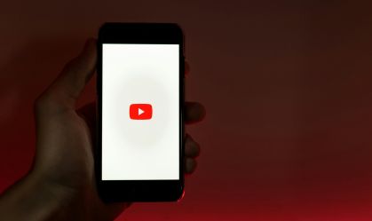 YouTube libera IA que transforma fotos em vídeos curtos; saiba usar