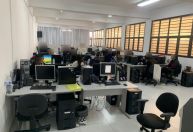 Prédio com “megacentral” de golpes por telemarketing é fechado em SP