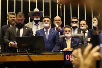 Oposição repudia fala de Lula e rejeita ameaça de cassação a deputados