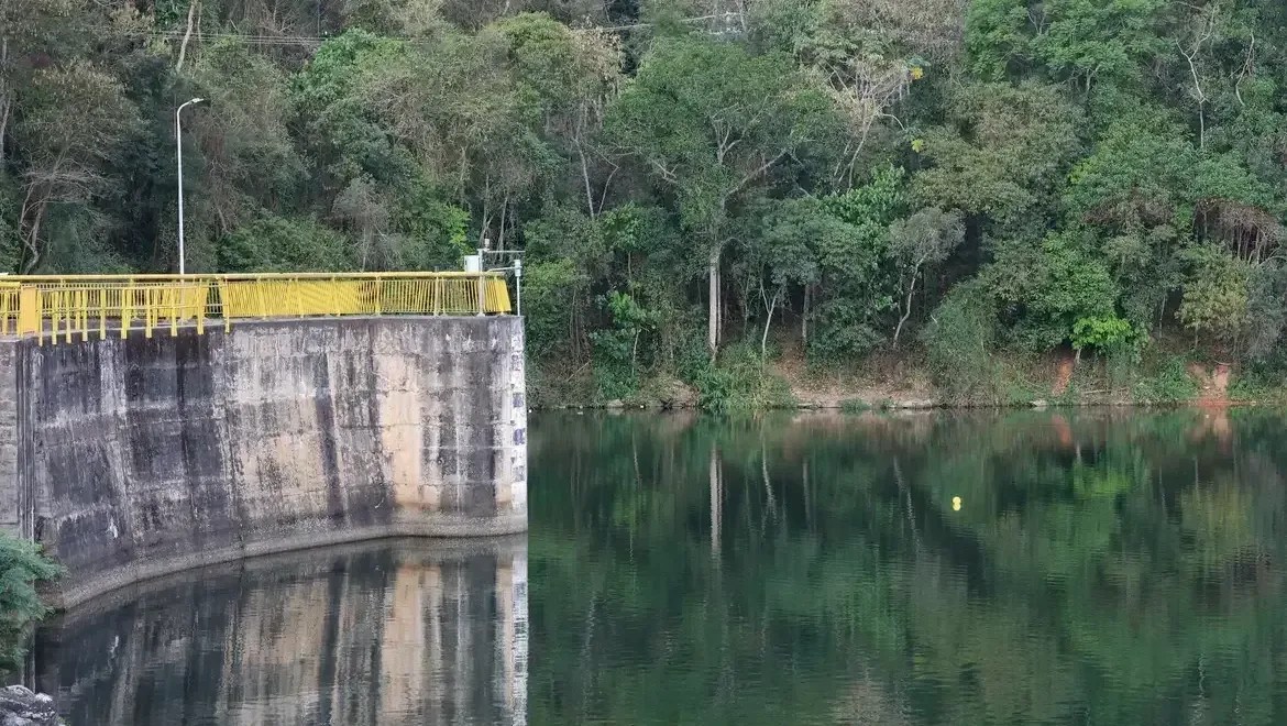 NÍVEL RESERVATÓRIOS BAIXO
