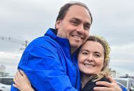 "Não tenho problema nenhum com Carlos Bolsonaro", diz Júlia Zanatta