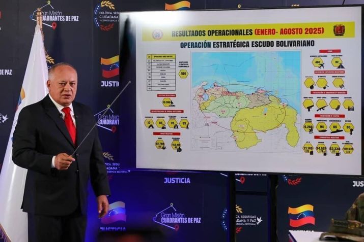 Ministro do Interior, Justiça e Paz da Venezuela, Diosdado Cabello, em coletiva de imprensa, em 25 de agosto de 2025. • Reprodução
