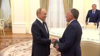 Putin se reúne com enviado de Trump após ultimato sobre guerra na Ucrânia