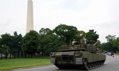 Soldado dos EUA é preso por tentar compartilhar informações com a Rússia