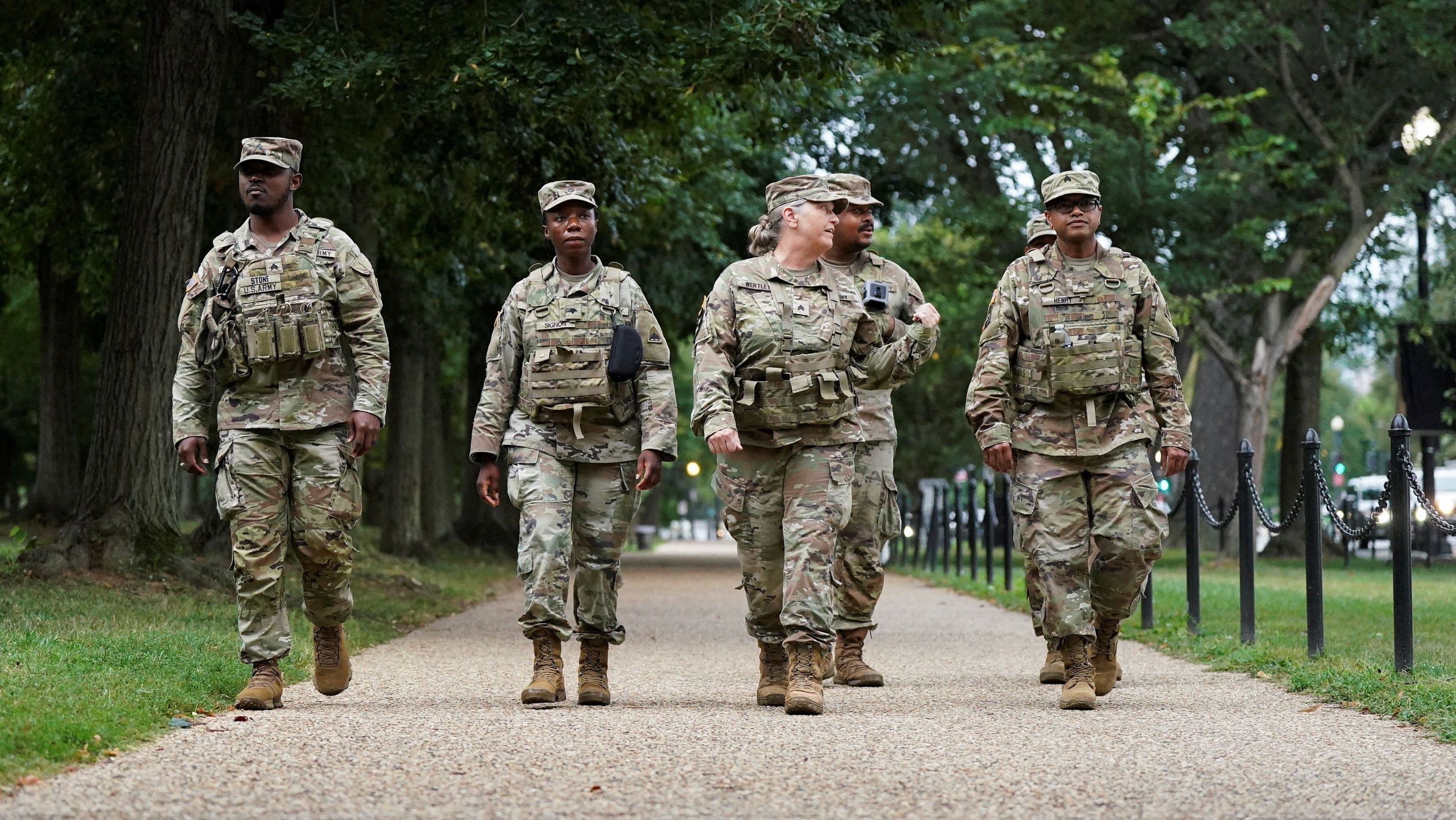 Integrantes da Guarda Nacional em Washington, D.C.