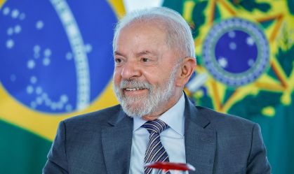 Lula diz que tarifaço se trata de "debate político com teor ideológico"