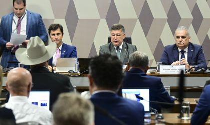 CPMI do INSS prevê canal com eleitor e conclusão perto de eleição de 2026