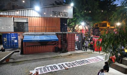 Justiça determina permanência do Teatro de Contêiner por mais 180 dias