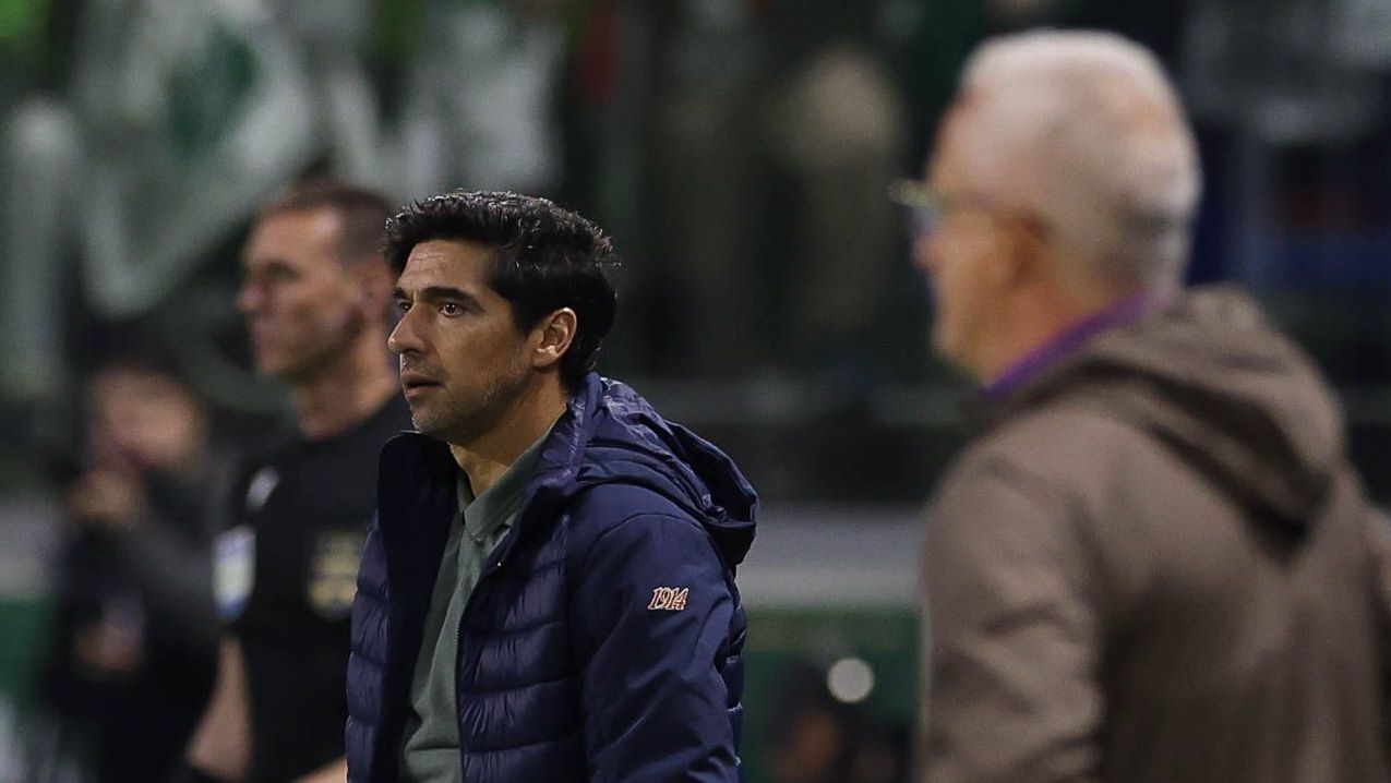 Abel Ferreira durante Palmeiras x Corinthians pela Copa do Brasil