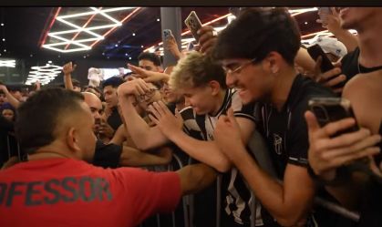 Academia de Neymar fica "abarrotada" em inauguração no nordeste; veja