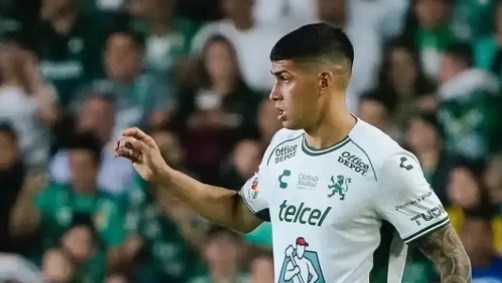 Adonis Frías defende o Lanús desde 2022