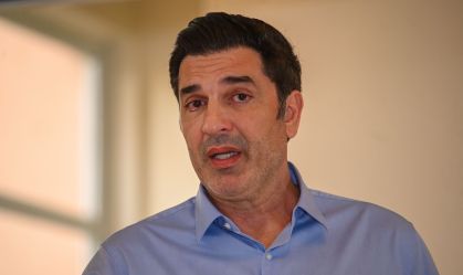 Edu Guedes chora ao relembrar câncer de pâncreas em evento com Ana Hickmann